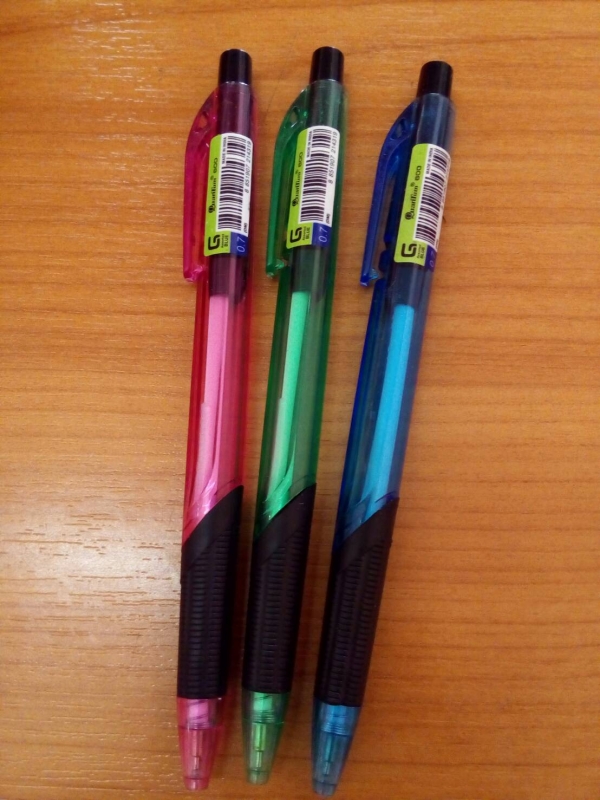 ปากกา Quantum Geluloid - 600 0.7 mm. สีน้ำเงิน