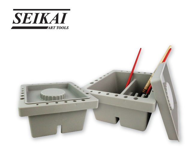 ถังล้างพร้อมที่วางพู่กัน SEIKAI Square Brush Washer WE-4306 (ขนาด 16.5x16.5 cm.