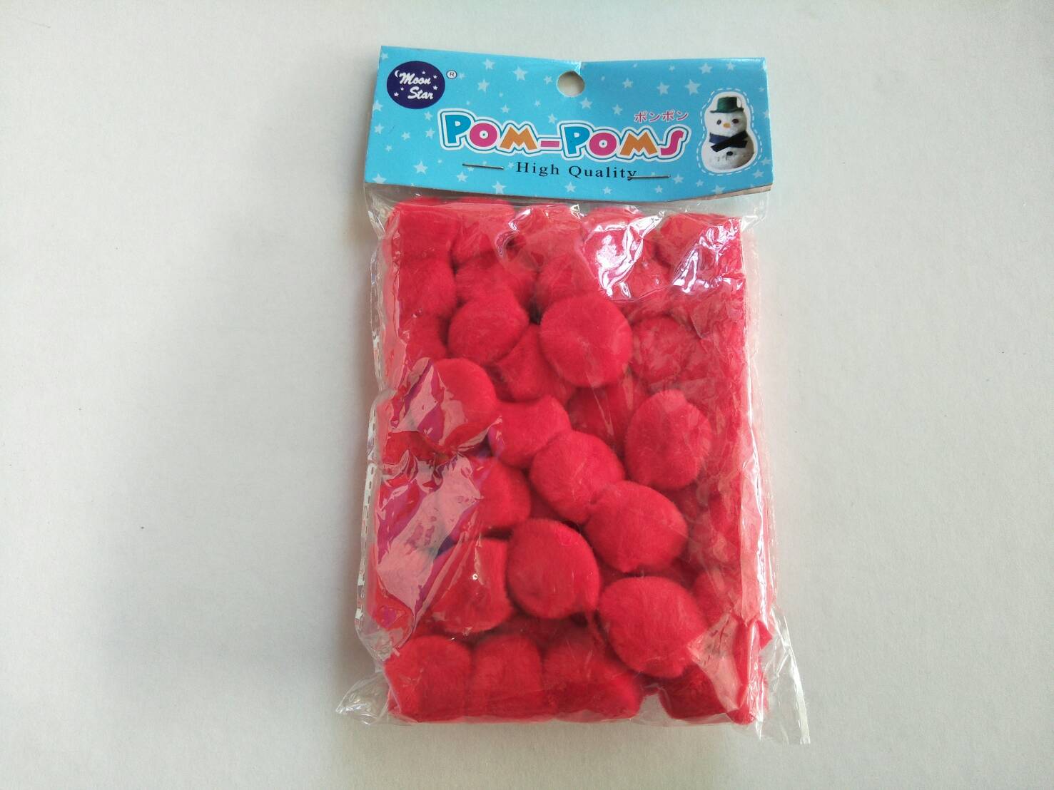 Pom-Poms C Size L COL: 15  Moon Star (จุ50ชิ้น) สีแดง