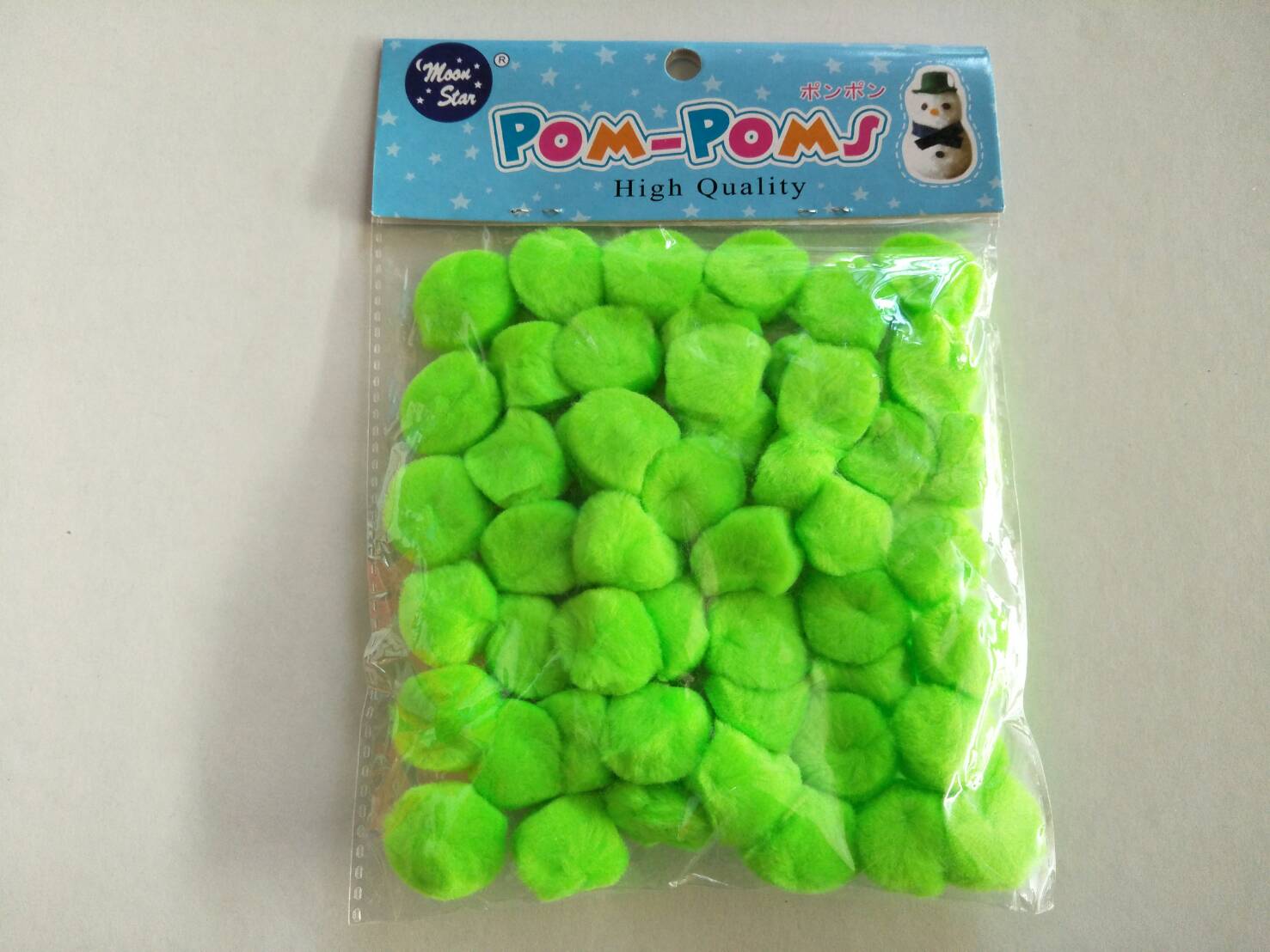 Pom-Poms C Size L COL:83 Moon Star (จุ50ชิ้น) สีเขียว