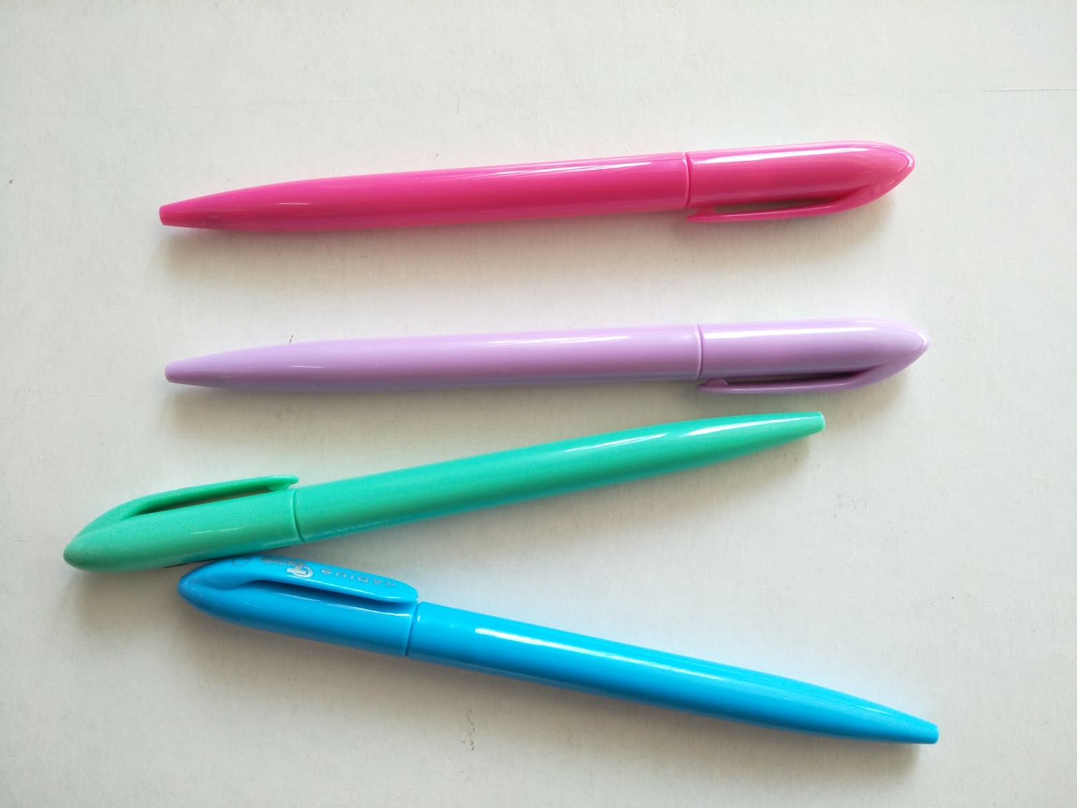 ปากกาลูกลื่น Radius Twisty Ball Pen 0.5 mm. สีน้ำเงิน