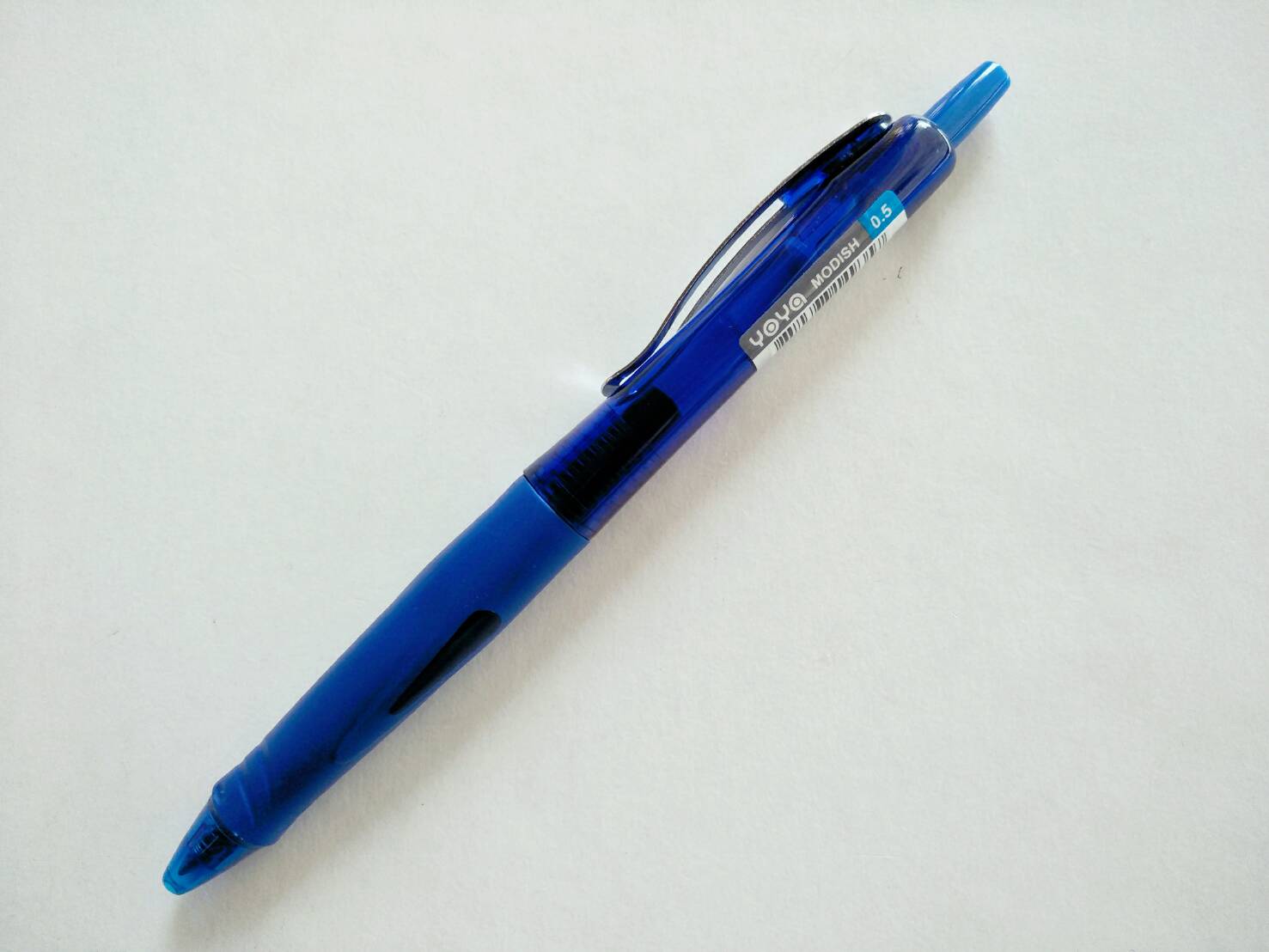 ปากกาเจล YOYA MODISH GELPEN 0.5 สีน้ำเงิน