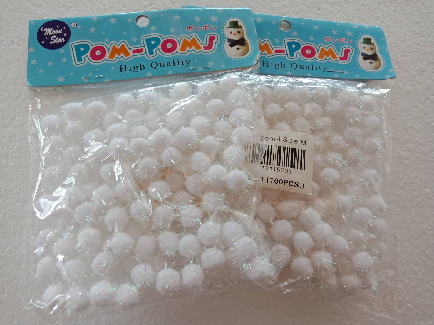 Pom-Poms I Size M COL: 1  Moon Star (จุ100ชิ้น) สีขาว